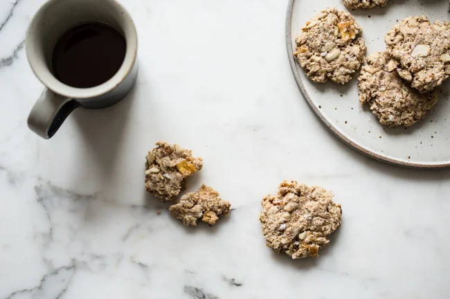 Tropical Oatmeal Snack Cookies | edible perspective