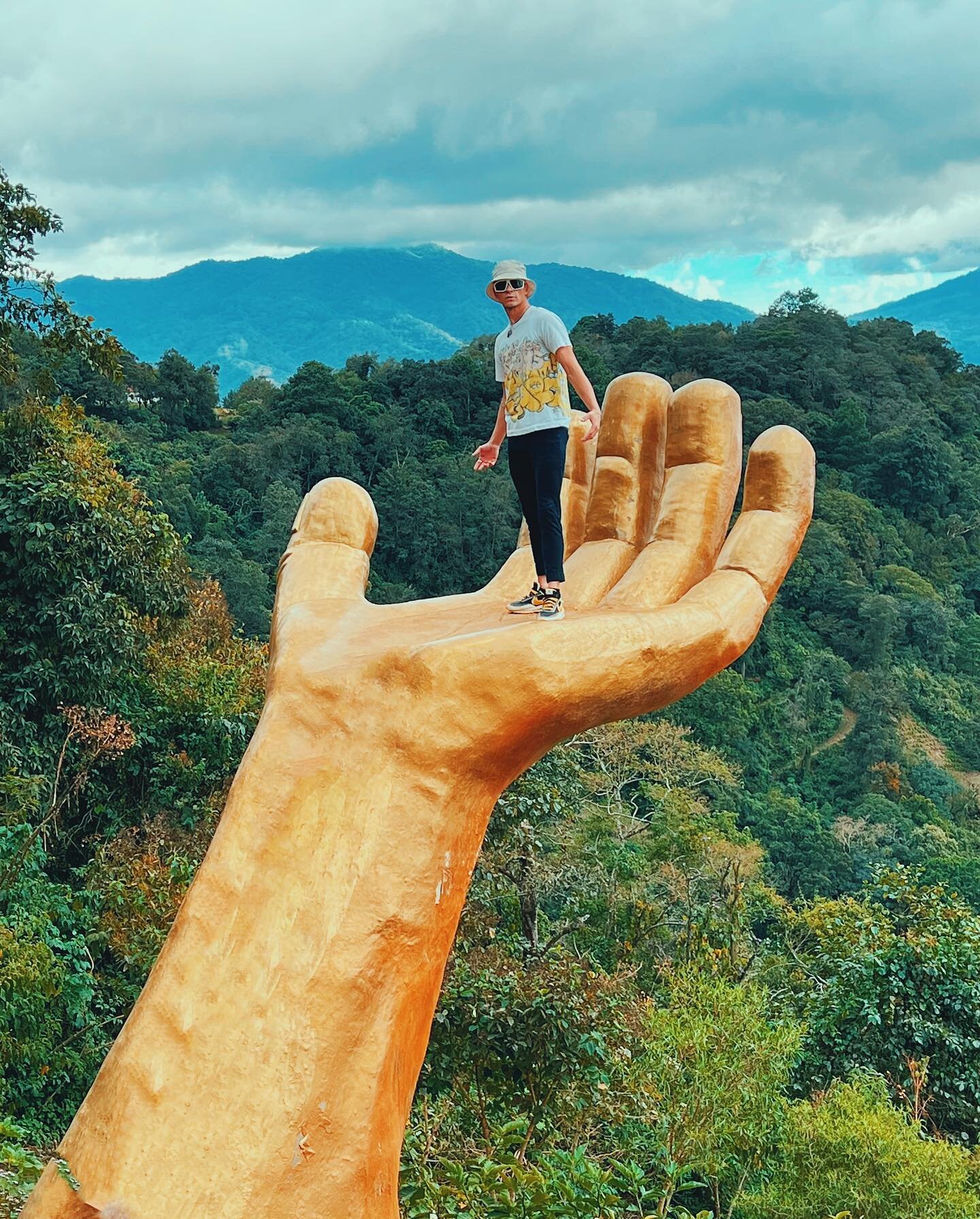 Antigua handed it to me&hellip;. Hiked a volcano 🌋✅ #guatemala #antigua