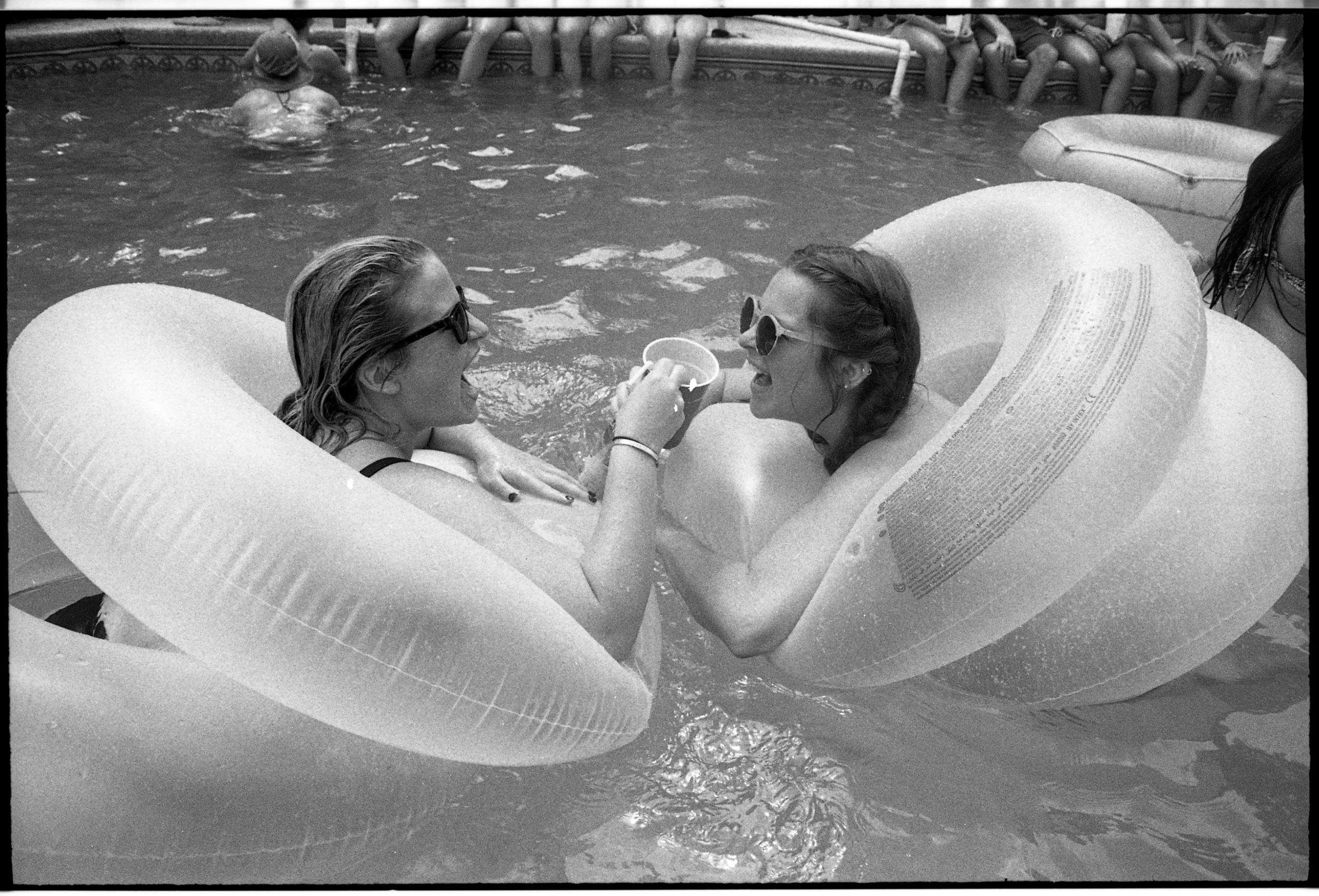 black and white 35mm004.jpg