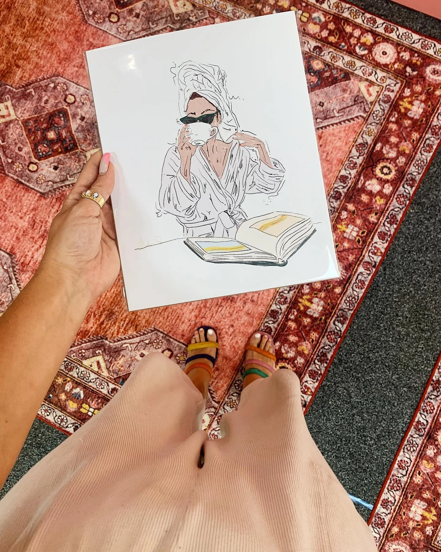 Day 4 is underway! It has been a pleasure meeting and talking with all of you! Have a blast seeing where all my work will end up. Come out and see us in the Emerging Artist section of Building 3 floor 2 booth 411! ✨