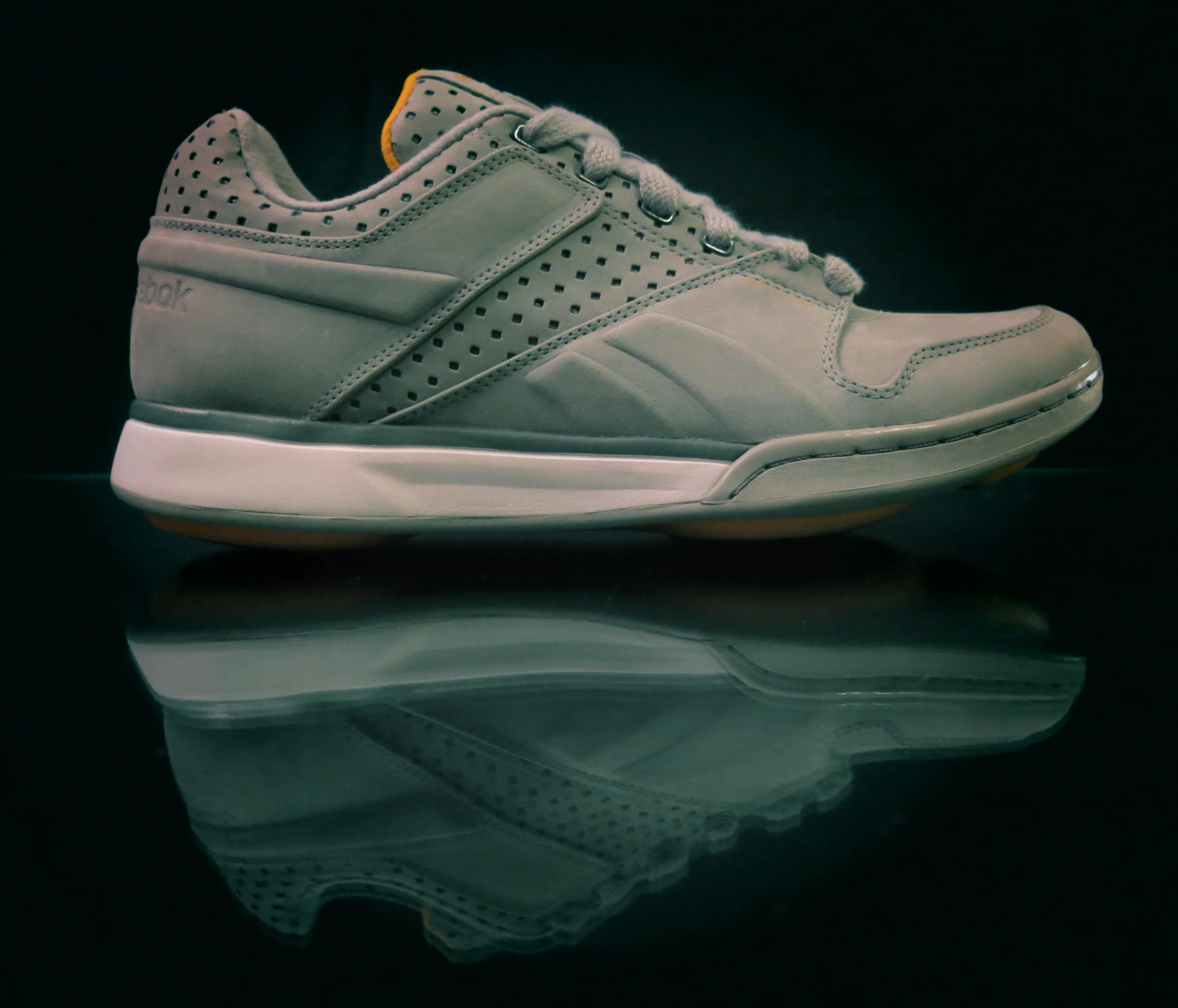 skate tone 4.jpg