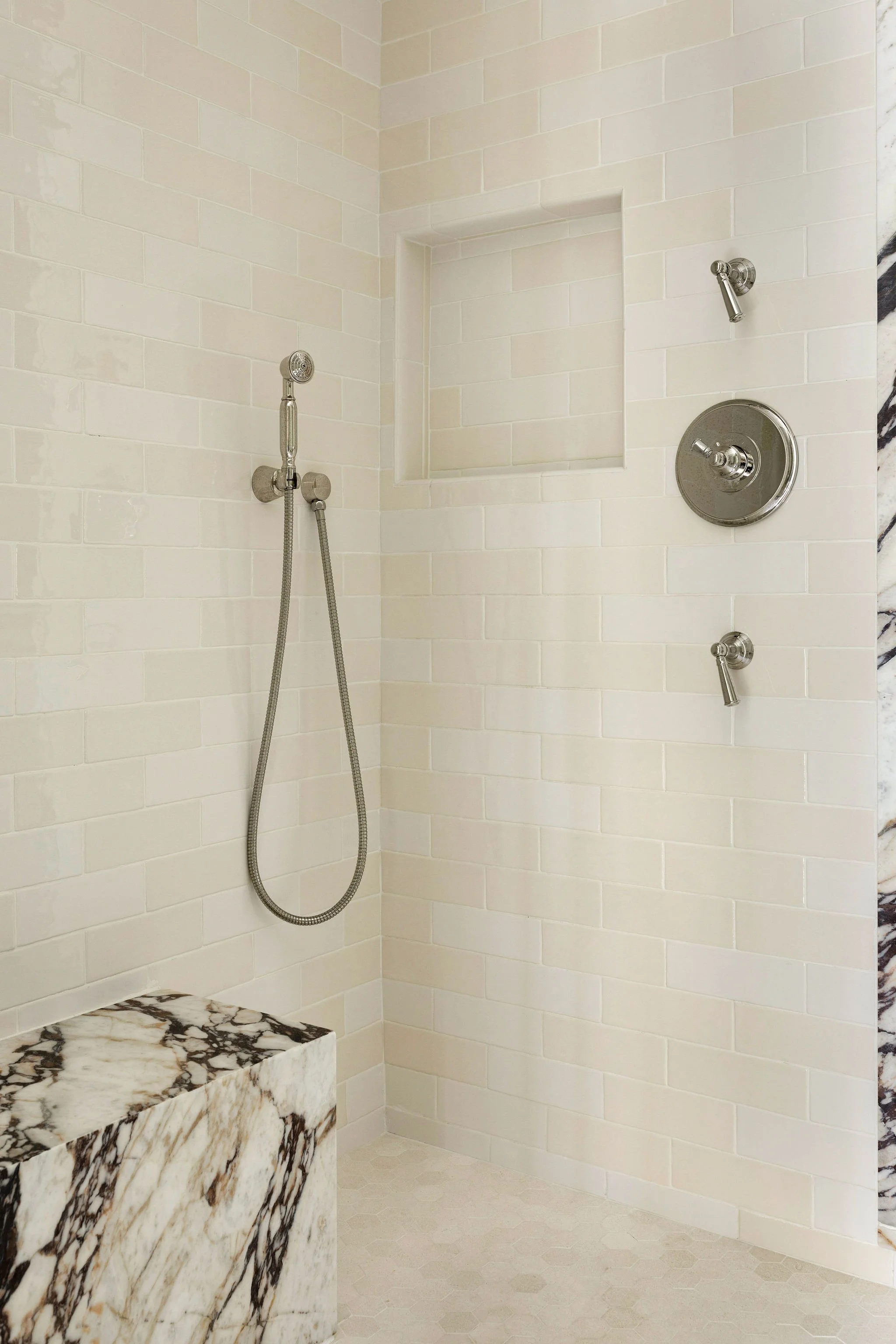 33_Sarah_Catherine_Design_2113_Springstone_Cir.jpg