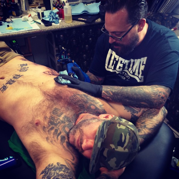 Matt Damon Gets A New Delicate Arm Tattoo