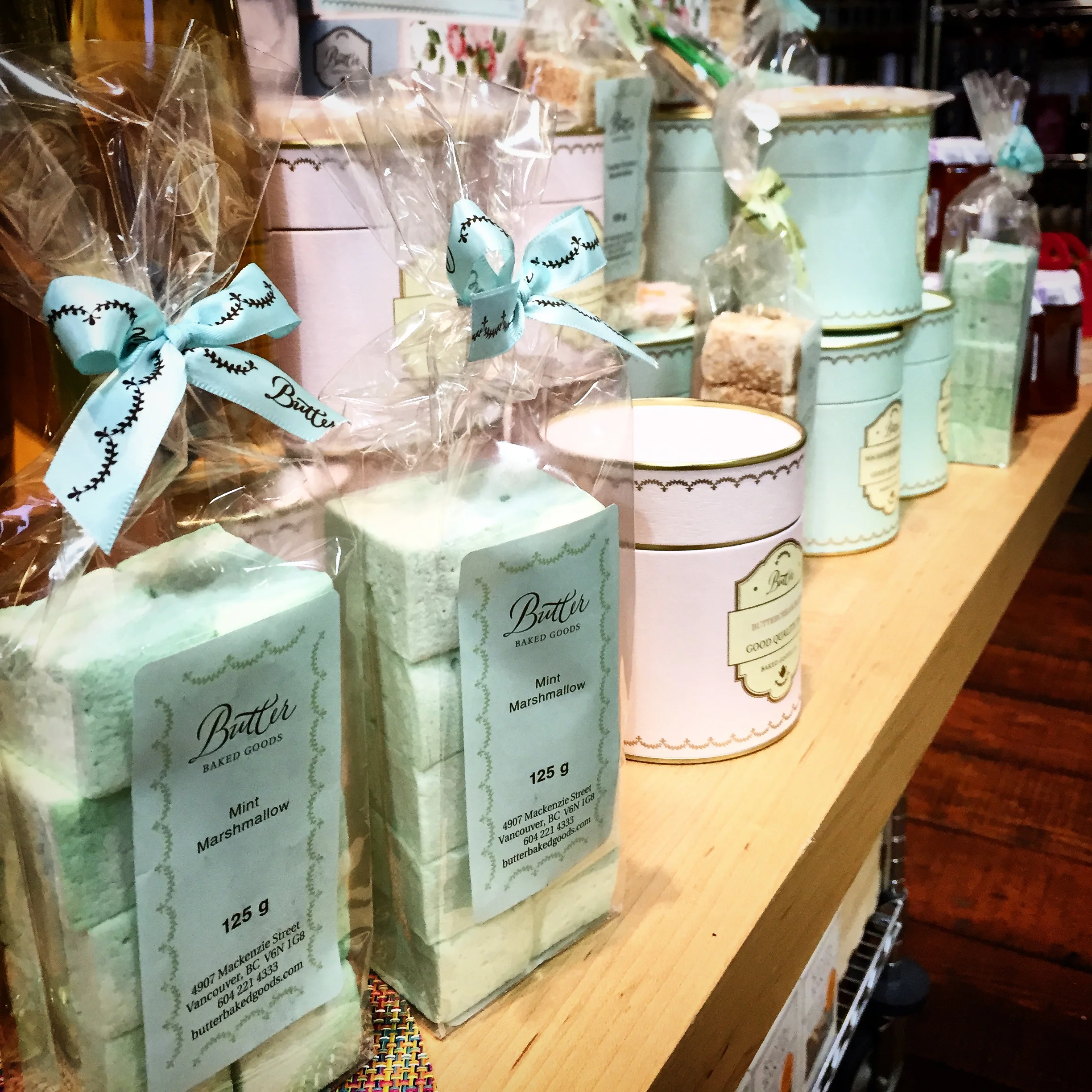 Nice to see Butter Baked Goods in Napa's Dean & DeLuca. I'm such a proud Vancouverite! :)