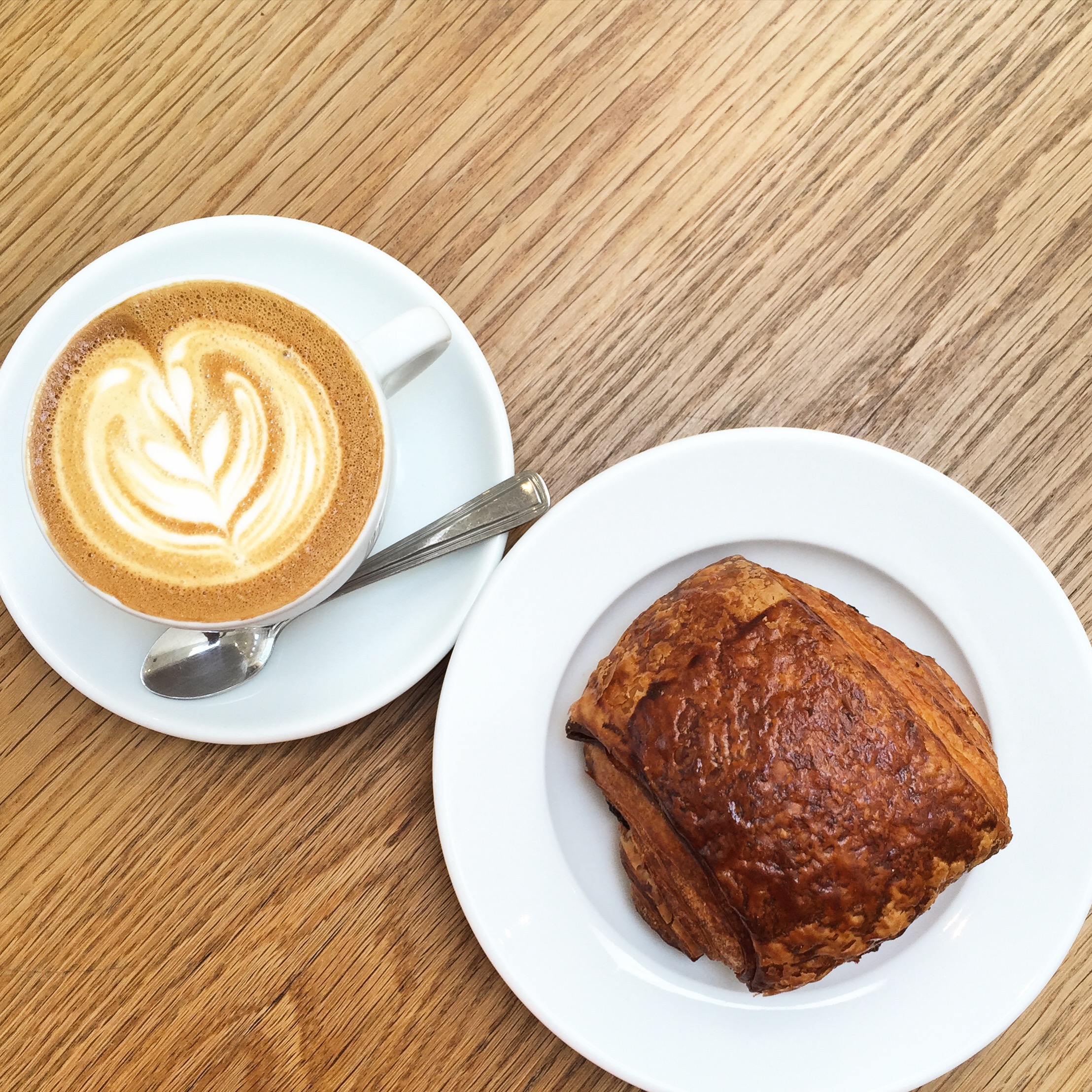 Their Flat White was perfection. The pain au chocolat pastry, on the other hand, was too tight and lacked the light flakiness that I've come to expect - I've been permanently spoiled by Vancouver's Beaucoup Bakery - no one outside of Paris can hold a candle to their viennoise pastries.