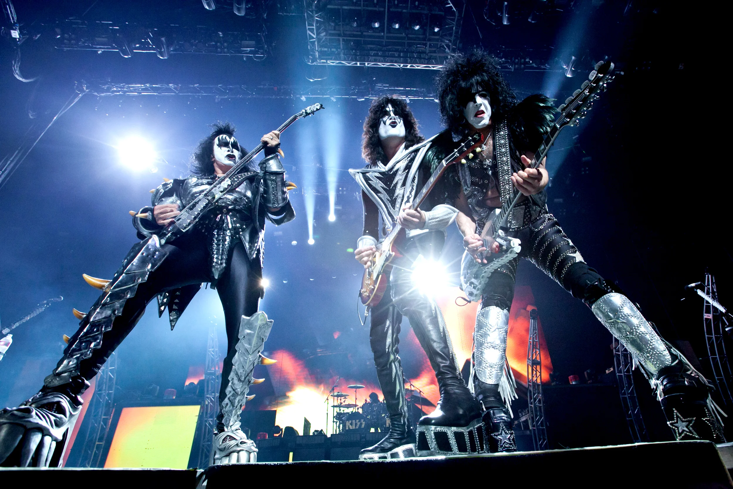 KISS