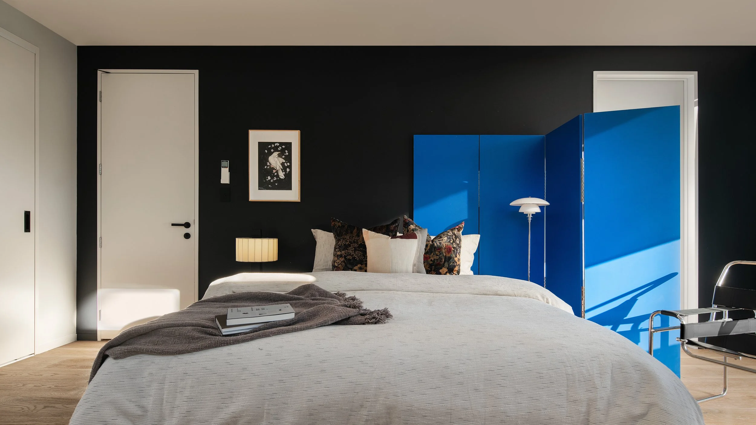 bedroom (5).jpg