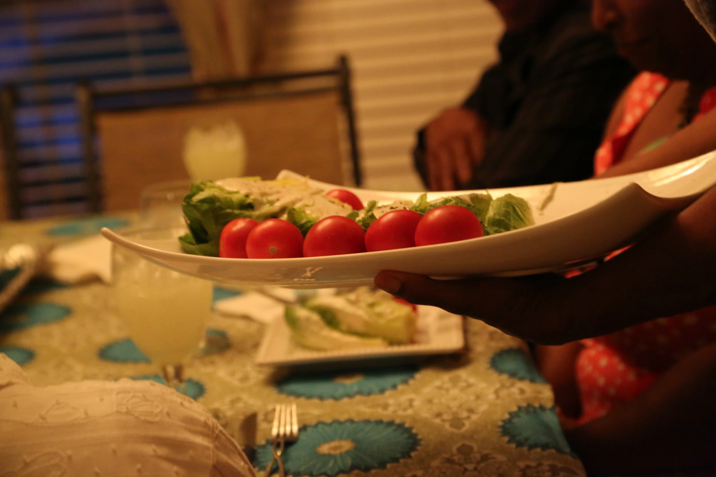 Salad Wedges with Tomatoes