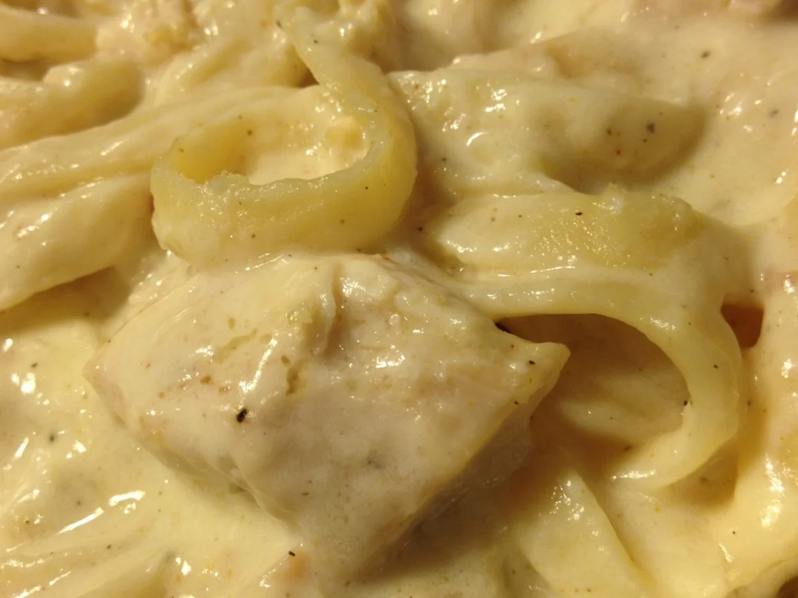 Chicken Fettuccine Alfredo