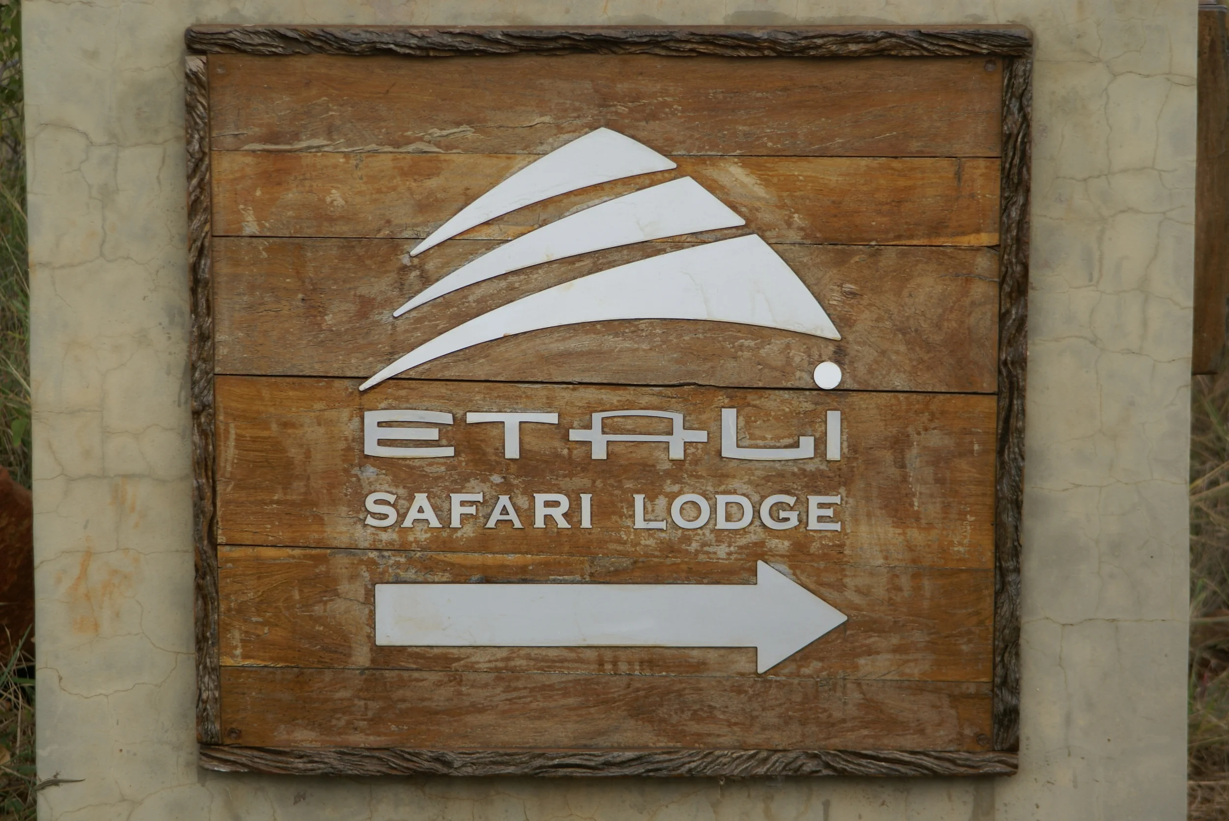 ETALII SAFARI LODGE.JPG