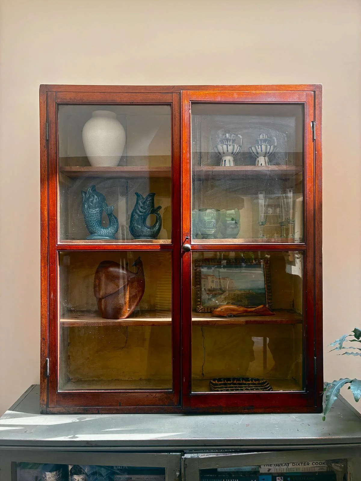 Cabinet-Closed-Koty-Shop.jpg