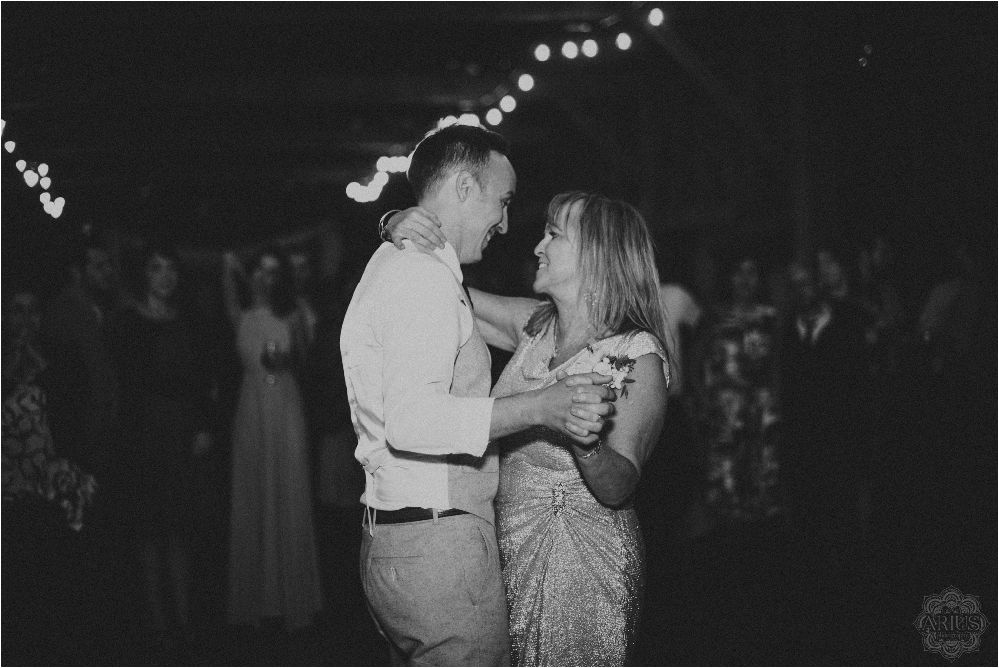 Crested-Hen-Farms-Wedding-Arius-Photography