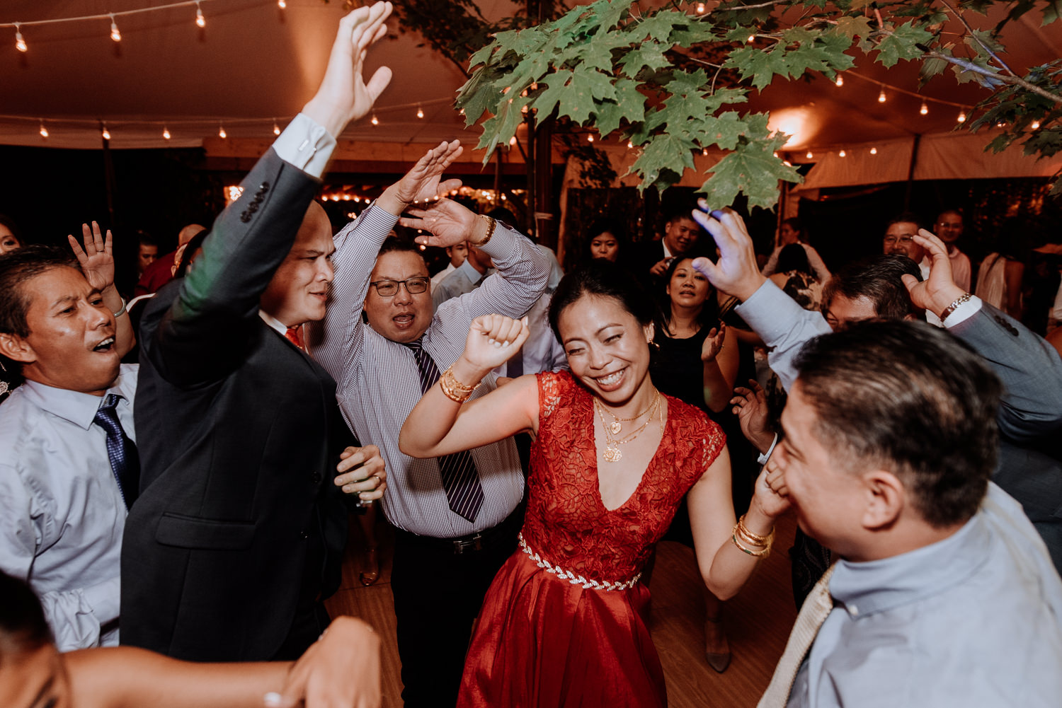 Red Maple Vineyard Wedding Photos