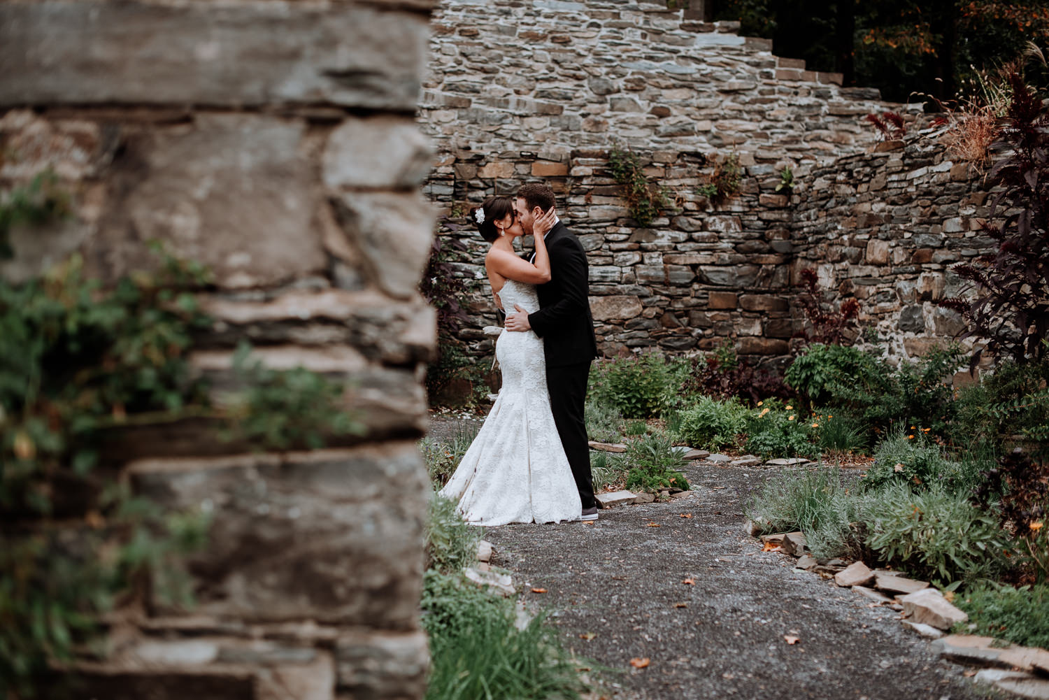 First Look at Red Maple Vineyard Wedding
