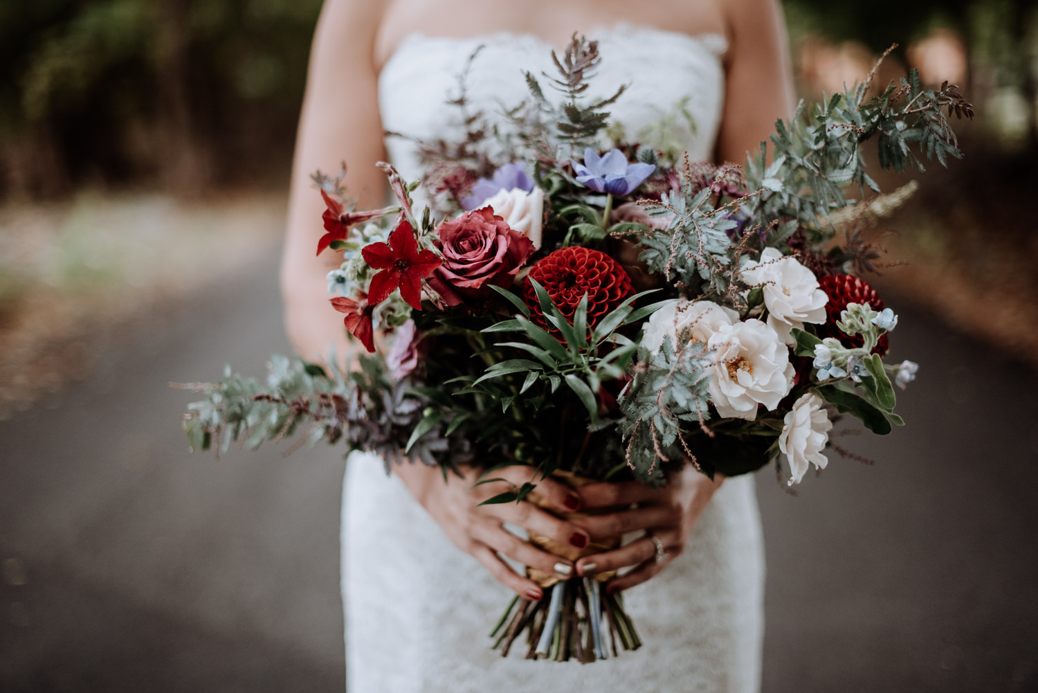 Dark and Diamond bride bouquet