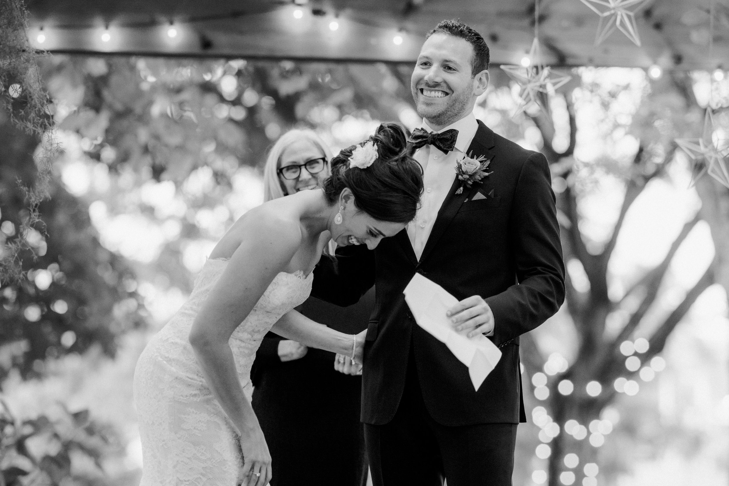 Rainy day Red Maple Vineyard Wedding - Hudson Valley