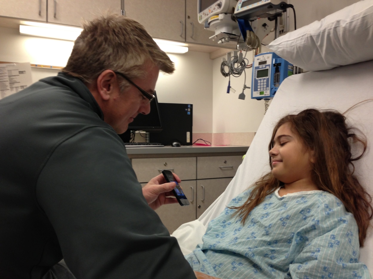 Naya summy post brain surgery with Her dad, Hank Summy - Photo take at The Children's Hospital of Philadelphia