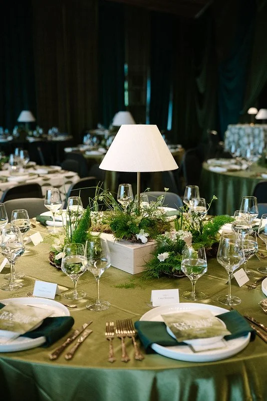 thaden gala bentonville rose of sharon organic woodland corporate event centerpiece