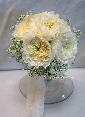 Garden Rose Bouquet with Baby's Breath