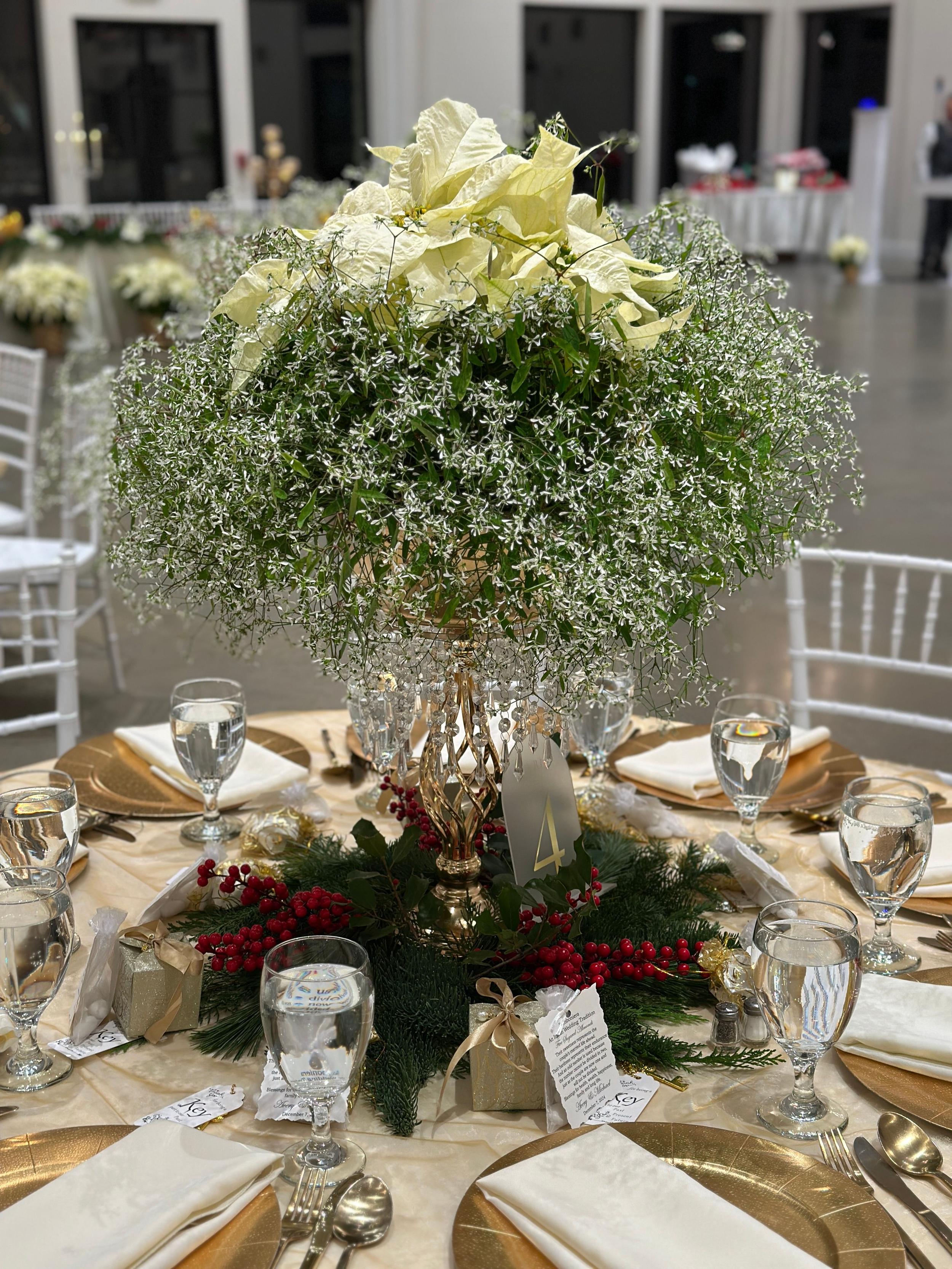 rose of sharon floral design studio wedding flowers winter wedding osage house northwest arkansas centerpiece