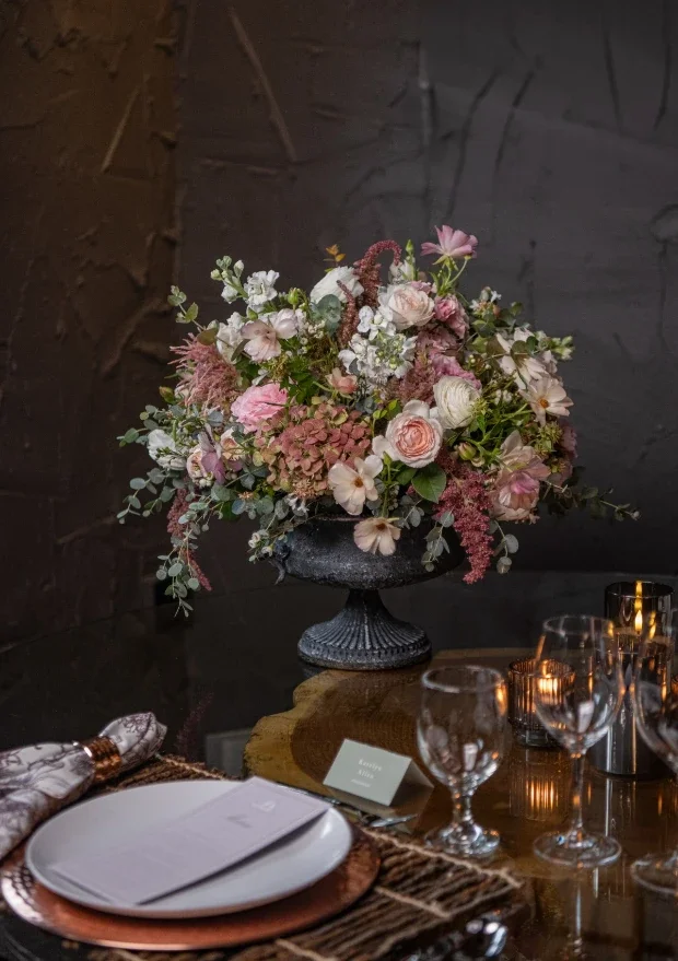 rose-of-sharon-french-arrangement-lush-pink-event