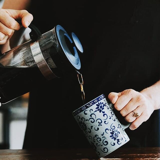3 EASY TIPS FOR MAKING BETTER COFFEE AT HOME...
1. Use good water... Coffee has 2 ingredients, coffee and water. If your water is funky your coffee gonna taste funky too. For anything besides espresso, clean spring water with a good mineral content i
