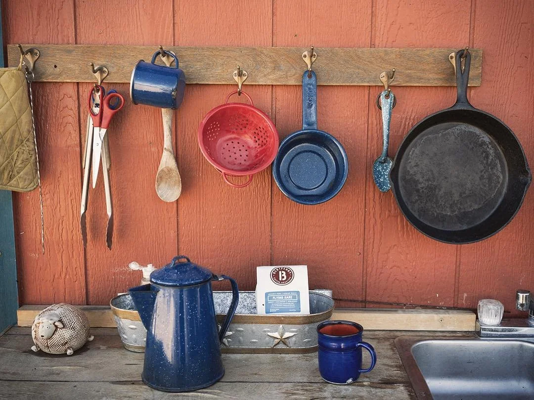 • Off the Grid
• Simple
• Outdoor
These are all deeply rooted in our Mission.. along with a quality cup ☕️
#drinkcoffeestaywild