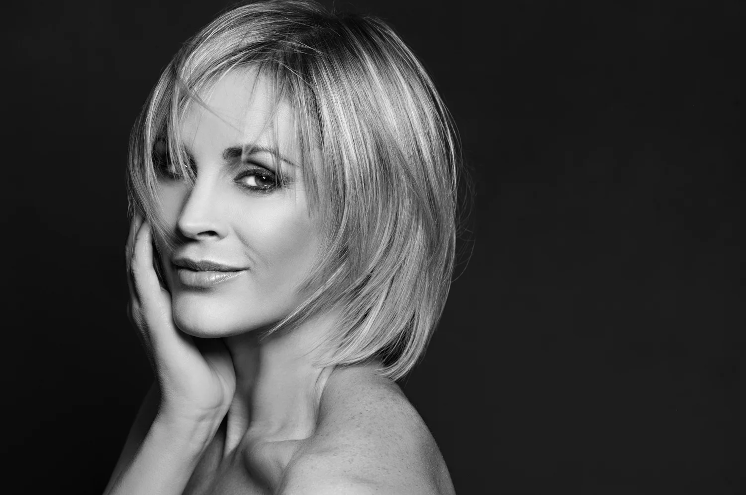 JENNI FALCONER | TELEVISION PRESENTER