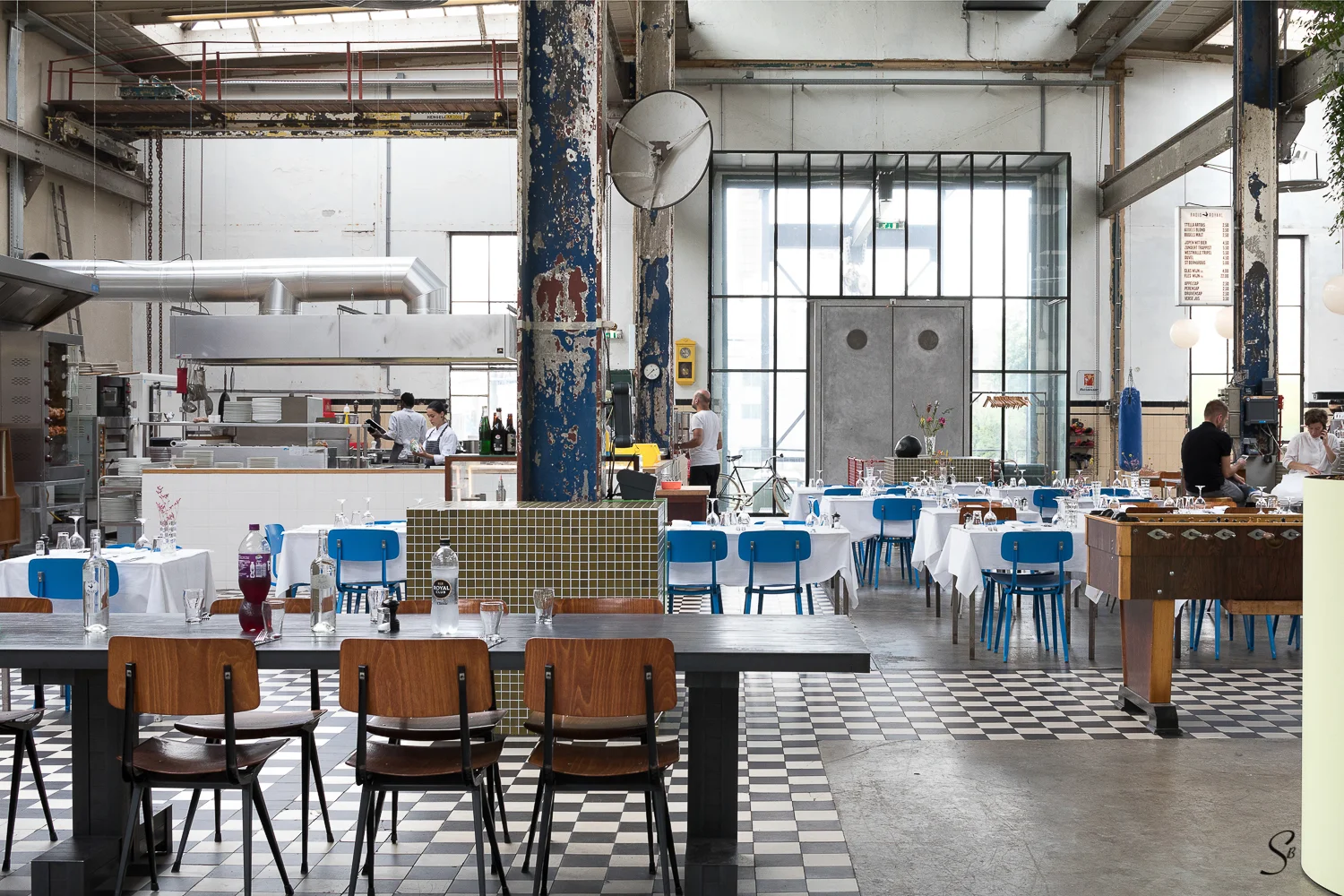 Radio Royaal - Suzan Baars -004- print-web.jpg