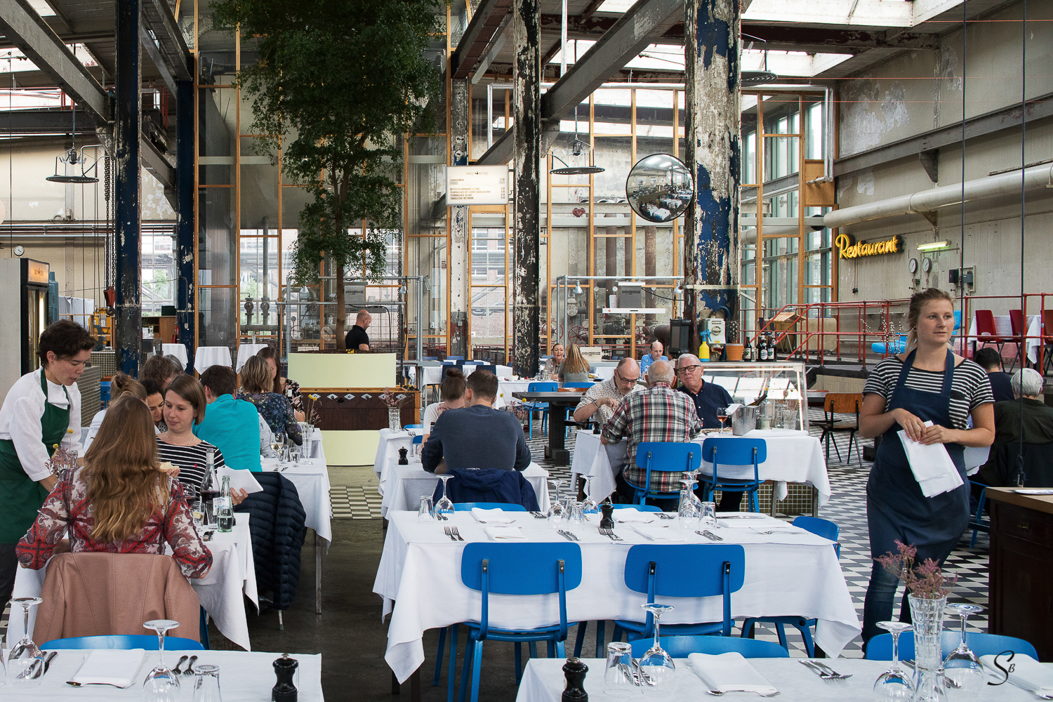 Radio Royaal - Suzan Baars -005- print-web.jpg