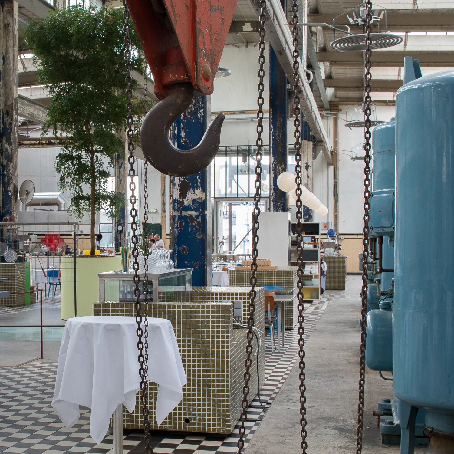 Radio Royaal - Suzan Baars -010- print-web.jpg