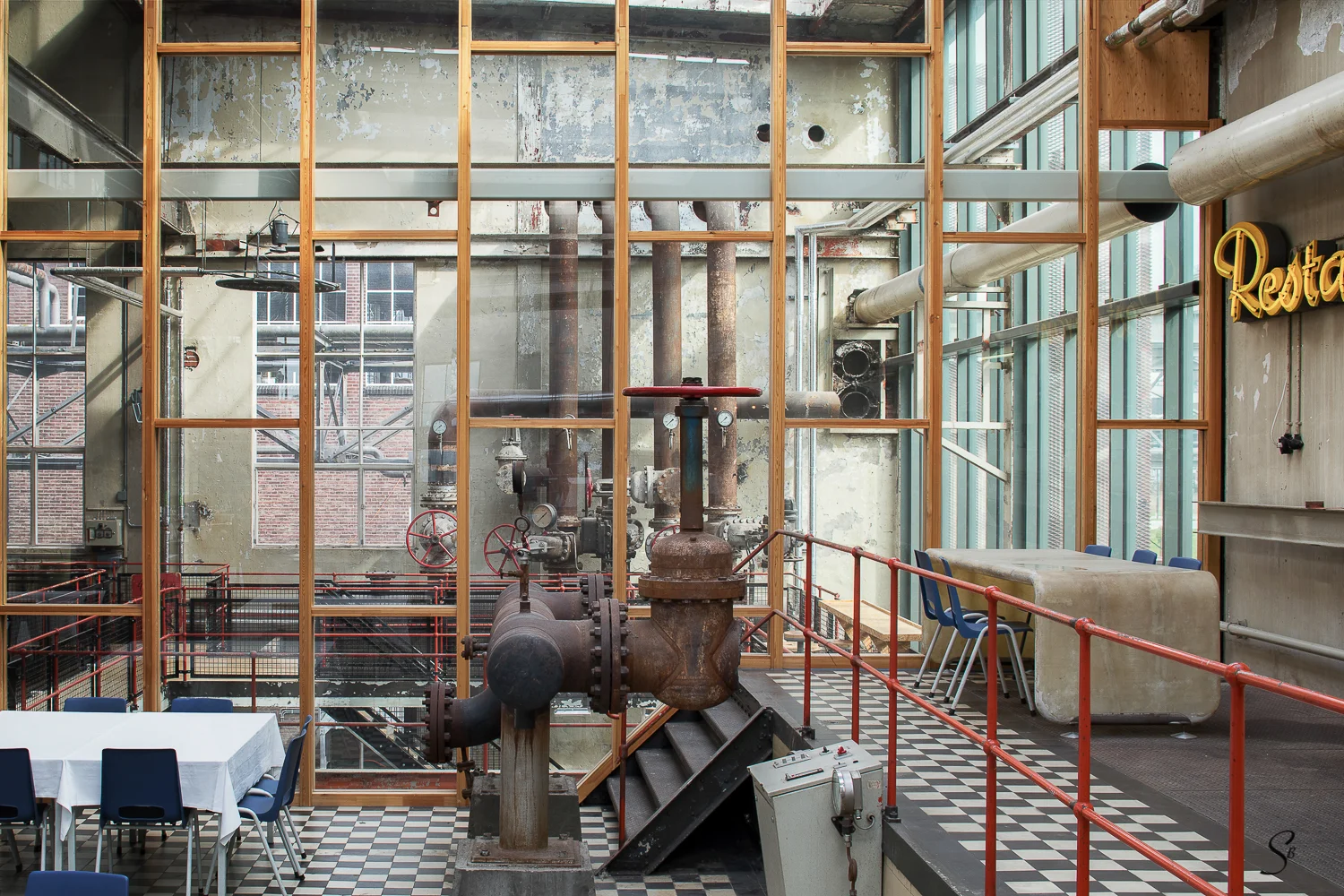 Radio Royaal - Suzan Baars -014- print-web.jpg