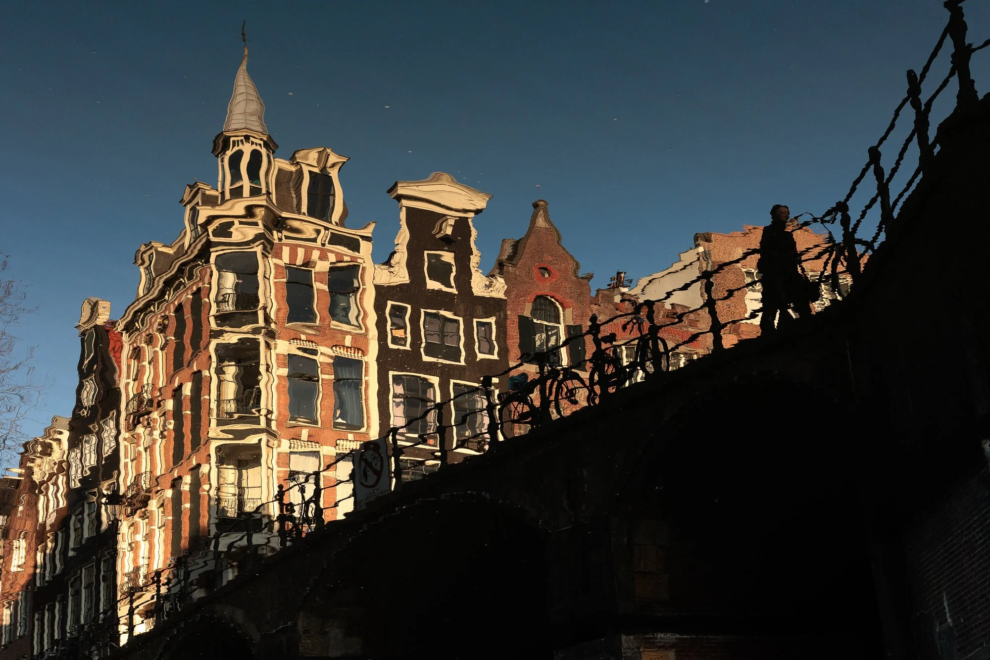 R-25-03-_E8A0666- print-web.jpg