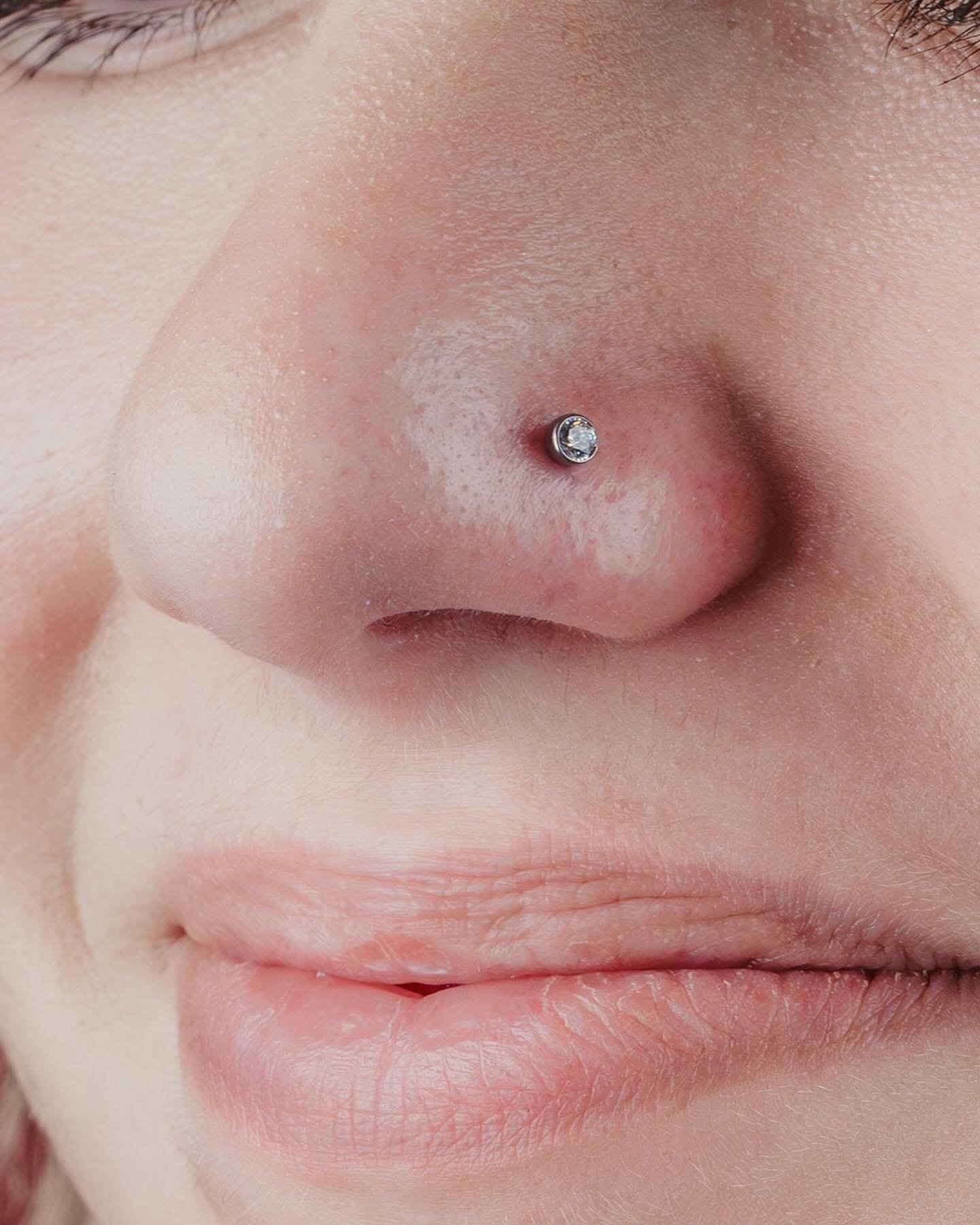 FLY TO🐋💫
 
THE STARS 
 
A classic nostril for Amelia, with a cz end from Neometal. Performed by Tanner✨
⠀⠀⠀⠀⠀⠀⠀⠀⠀
~  @research.chemicals ~ 
⠀⠀⠀⠀⠀⠀⠀⠀⠀
~  @neometaljewelry ~
⠀⠀⠀⠀⠀⠀⠀⠀⠀
⠀⠀⠀⠀⠀⠀⠀⠀⠀
⠀⠀⠀⠀⠀⠀⠀⠀⠀
📸@mrbattle
~book your appointment🖋
~link in 