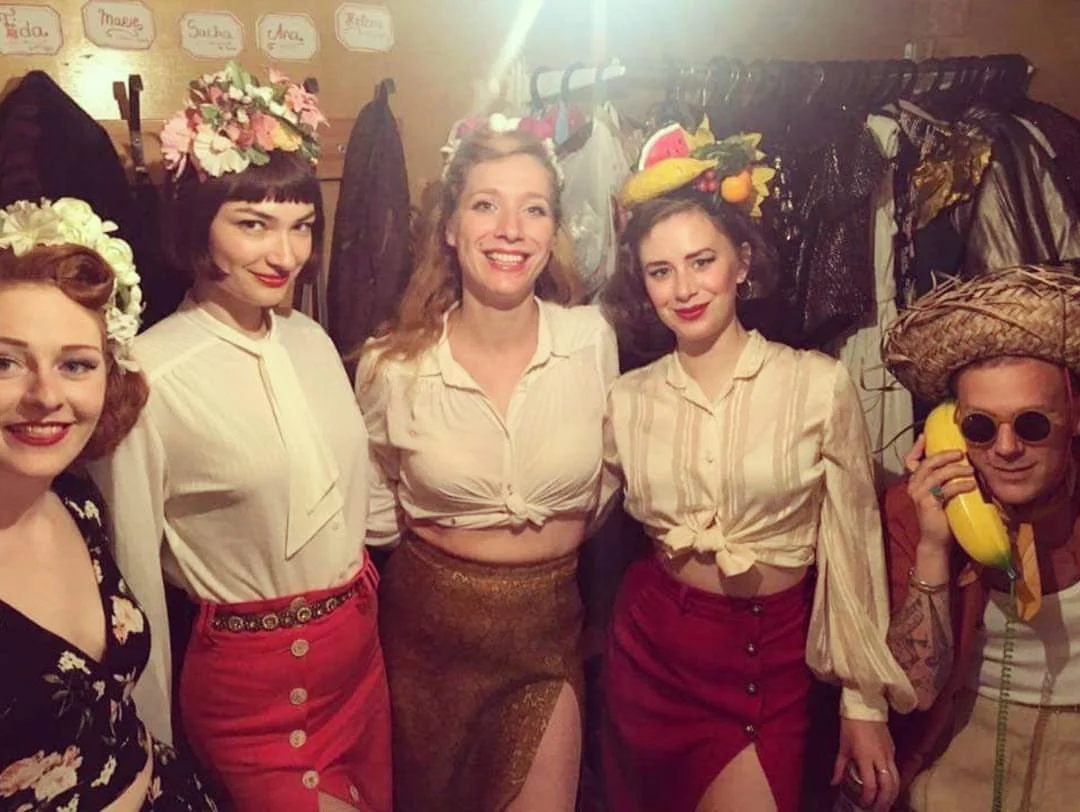 Chorus Line Show Box