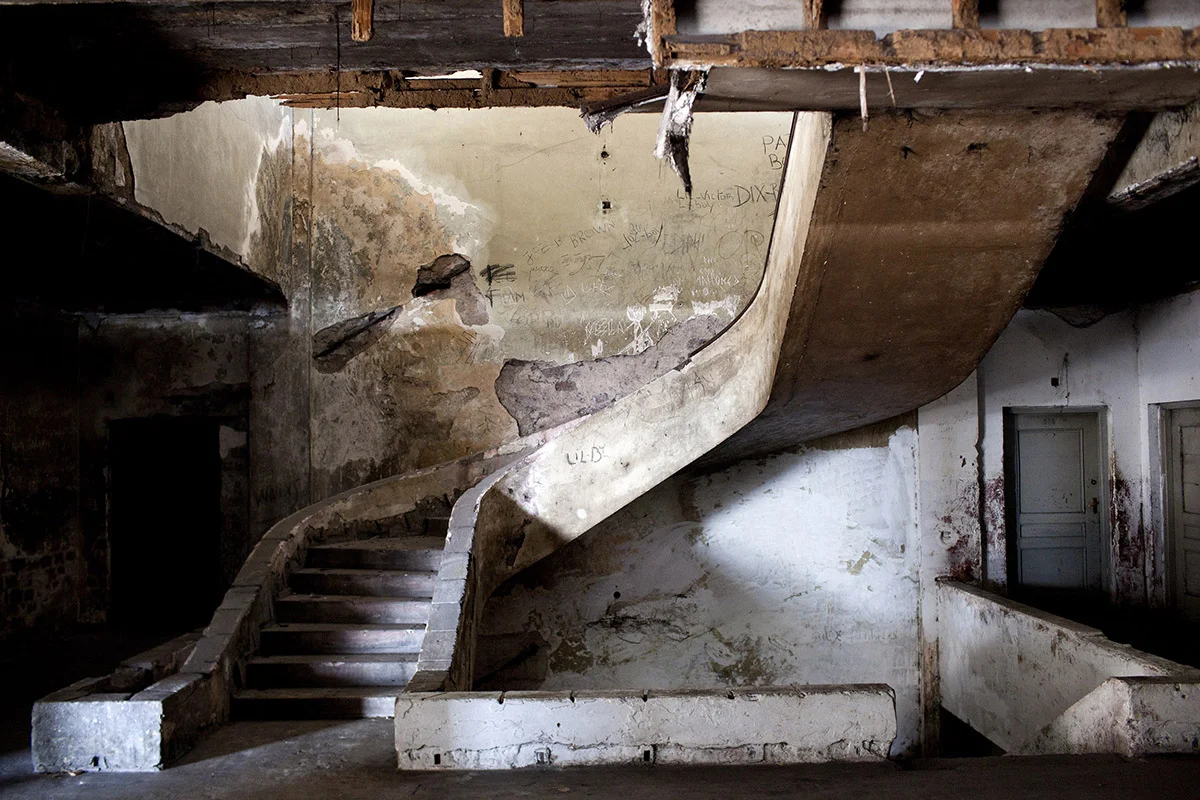 STAIRS TO THE TOP