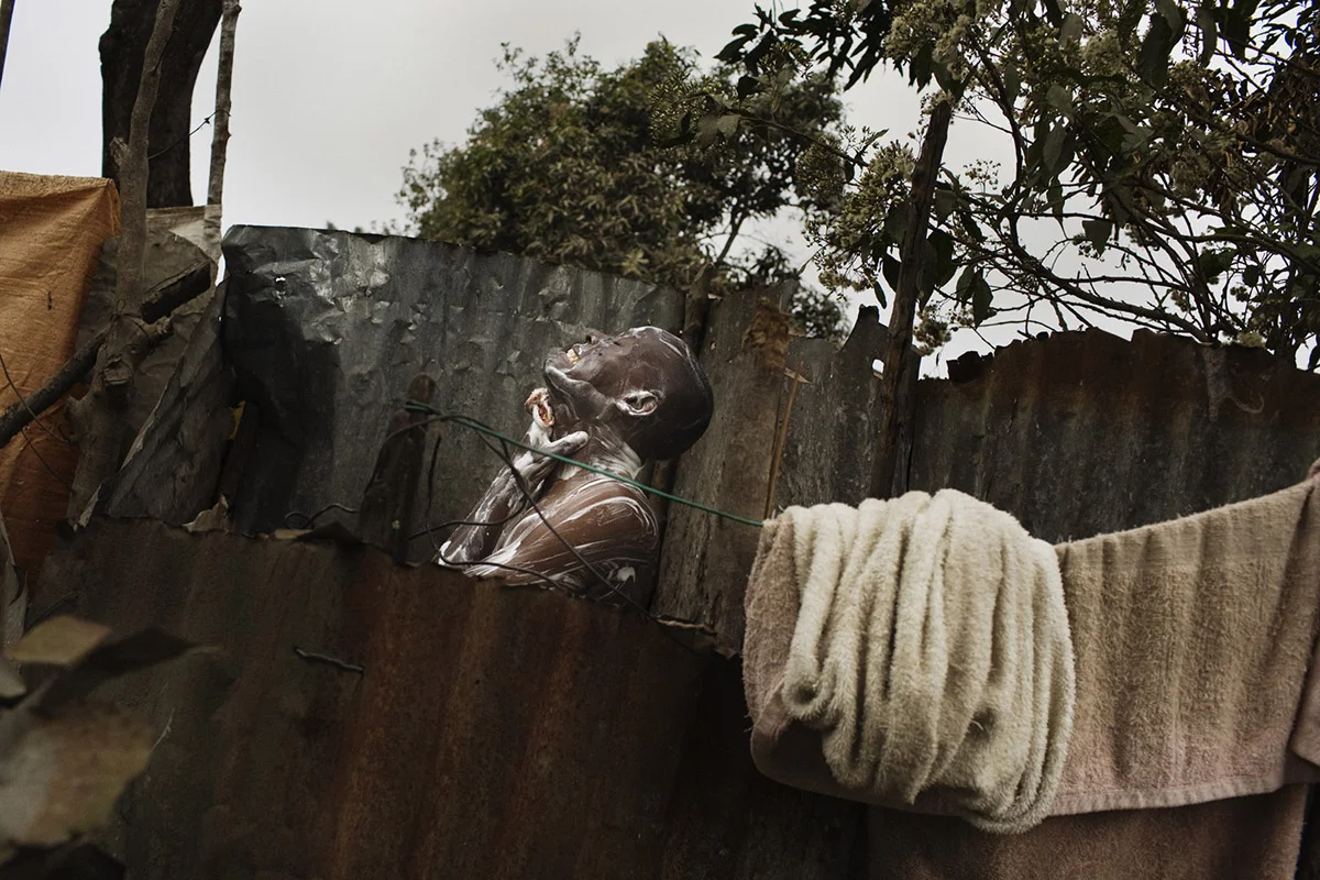 CONGOLESE SHOWER