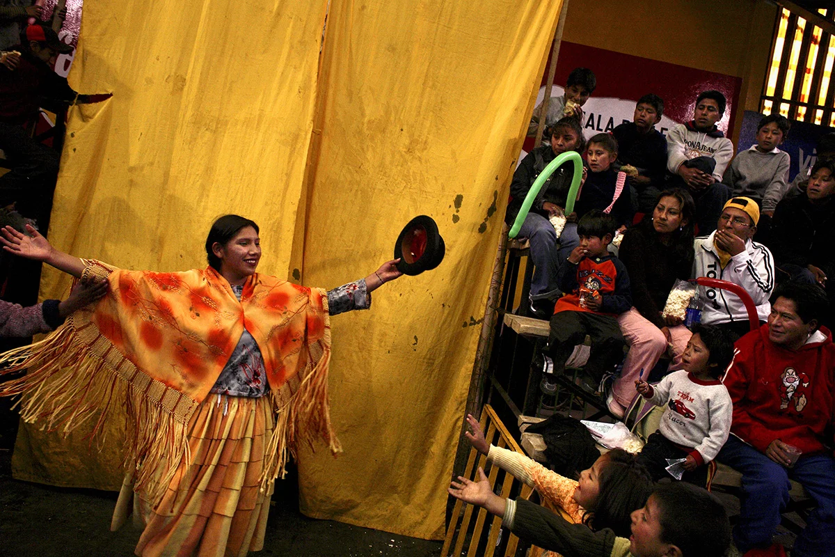CHOLITA WRESTLING_BOLIVIA_05.jpg