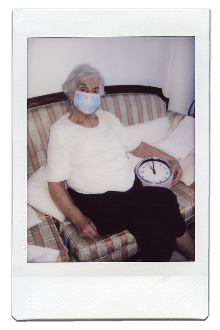 21.retrato-TIA-y-RELOJ_R-copia.jpg