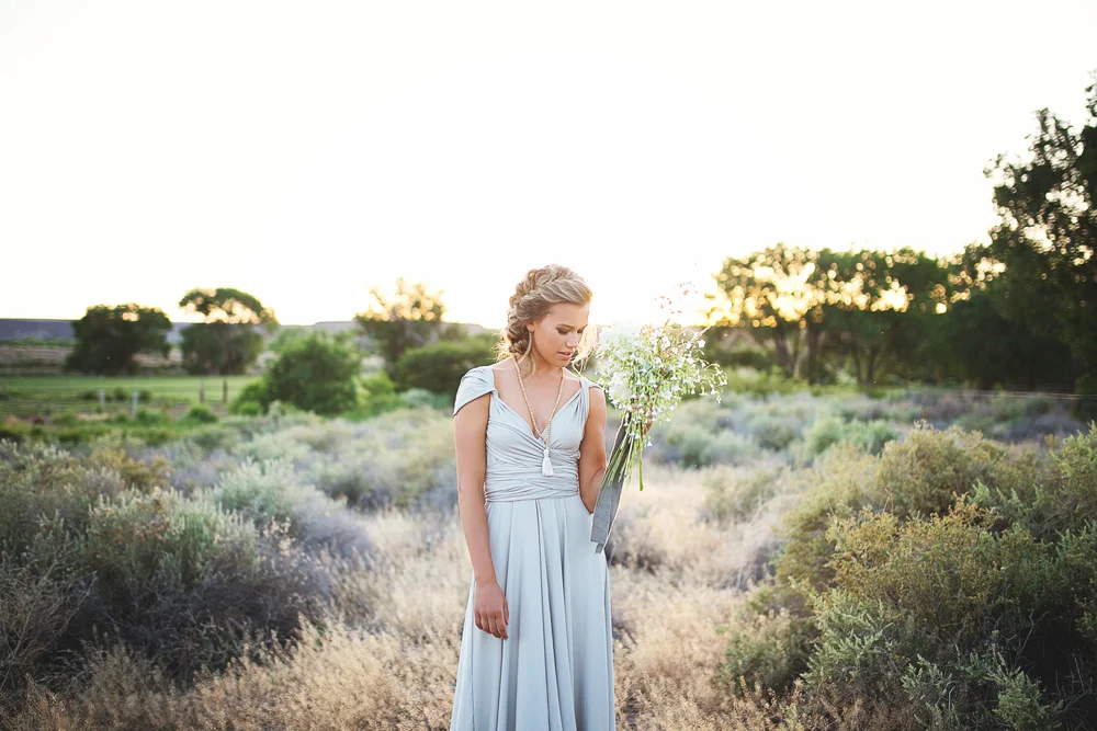 Liz-Anne-Photography-Wabi-Sabi-Wedding-Inspiration_01.jpg