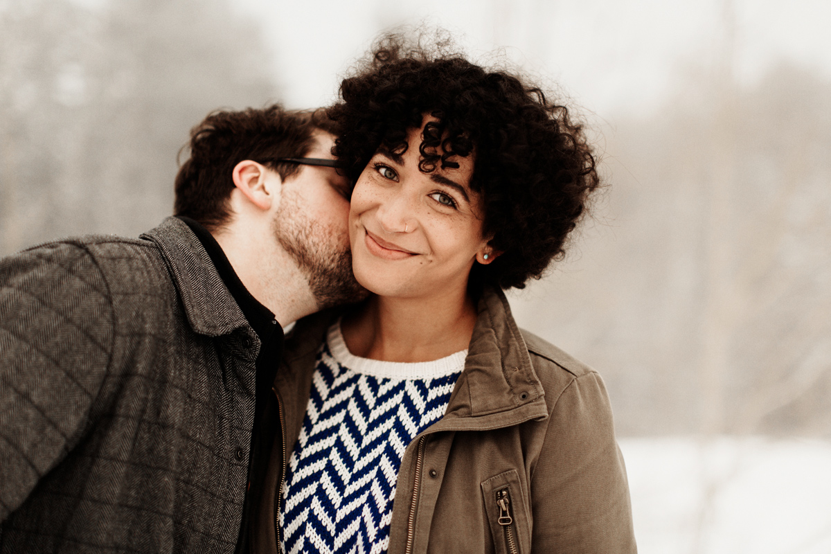 sandia-mountain-albuquerque-snow-fog-engagement-session-new-mexico-elizabeth-wells-photography