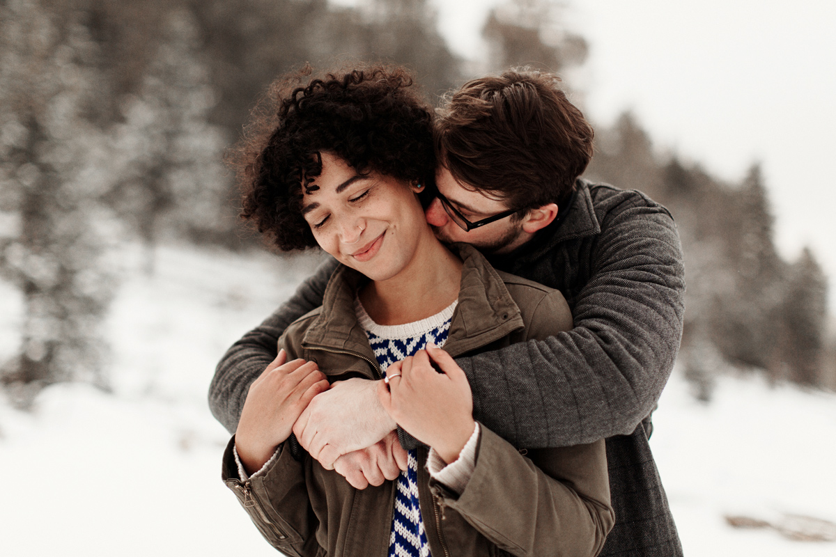 sandia-mountain-albuquerque-snow-fog-engagement-session-new-mexico-elizabeth-wells-photography