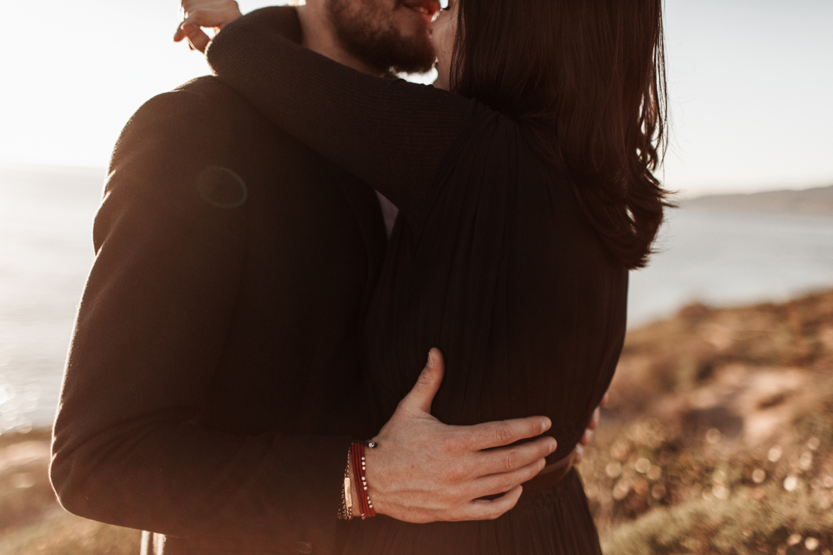 malibu-california-coast-beach-engagement-session-los-angeles-wedding-photographer-elizabeth-wells-photography