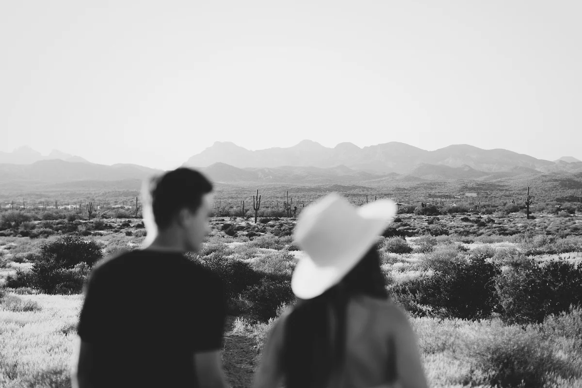 phoenix-arizona-wedding-engagement-albuquerque-desert-elopement-elizabeth-wells-photography-photographer-saguaro