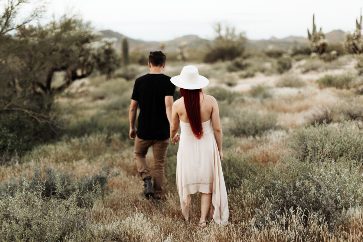 phoenix-arizona-wedding-engagement-albuquerque-desert-elopement-elizabeth-wells-photography-photographer-saguaro