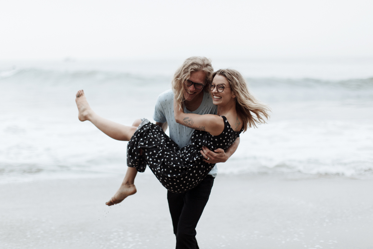 malibu-california-coast-beach-engagement-session-los-angeles-wedding-photographer-elizabeth-wells-photography-elopement