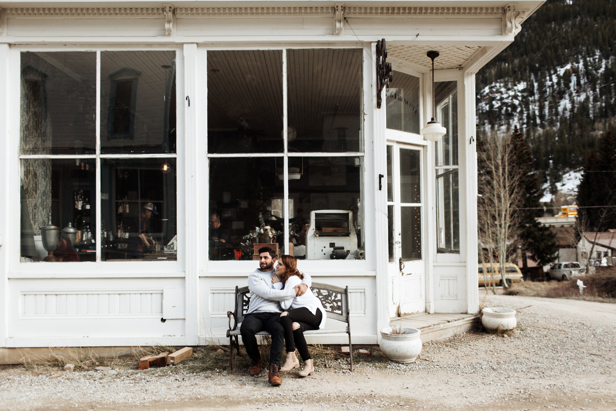 silver-plume-colorado-denver-bread-bar-rocky-mountain-portrait-engagement-session-wedding-elopement-elizabeth-wells-photography-photographer