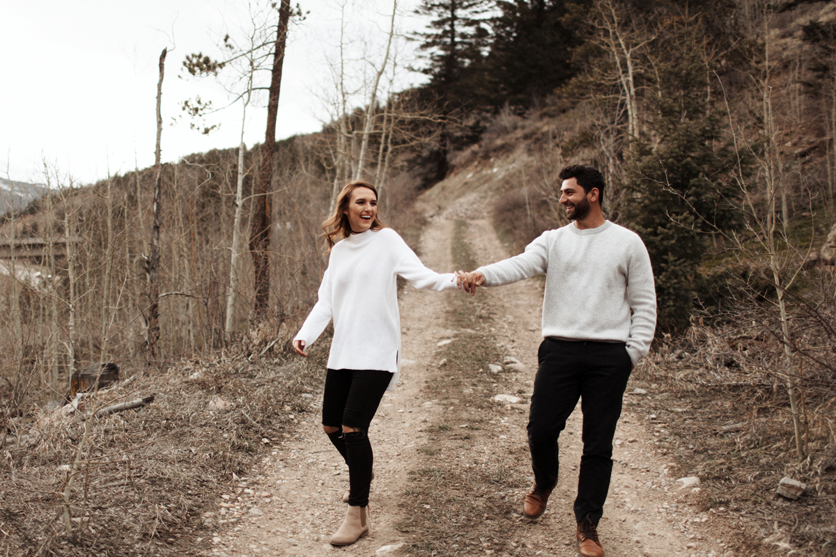 silver-plume-colorado-denver-bread-bar-rocky-mountain-portrait-engagement-session-wedding-elopement-elizabeth-wells-photography-photographer