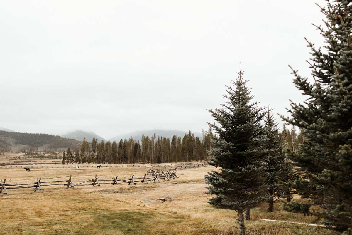 devils-thumb-ranch-tabernash-colorado-photographer-denver-mountain-wedding-elopement-elizabeth-wells-photography