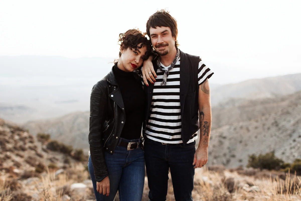 joshua-tree-california-engagement-wedding-elopement-session-desert-photographer-elizabeth-wells-photography